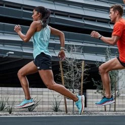 HOKA Clifton 8 - Road Shoe - Women's