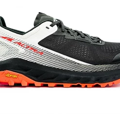 ALTRA Olympus 4 - Women's