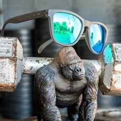 GOODR The OGs - Silverback Squat Mobility