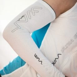 WAA Pro-Tech Armsleeves - Unisex